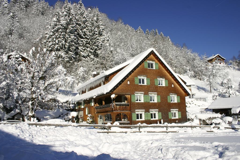 Hotel Gasthaus Schaefle Бюрзерберг Экстерьер фото